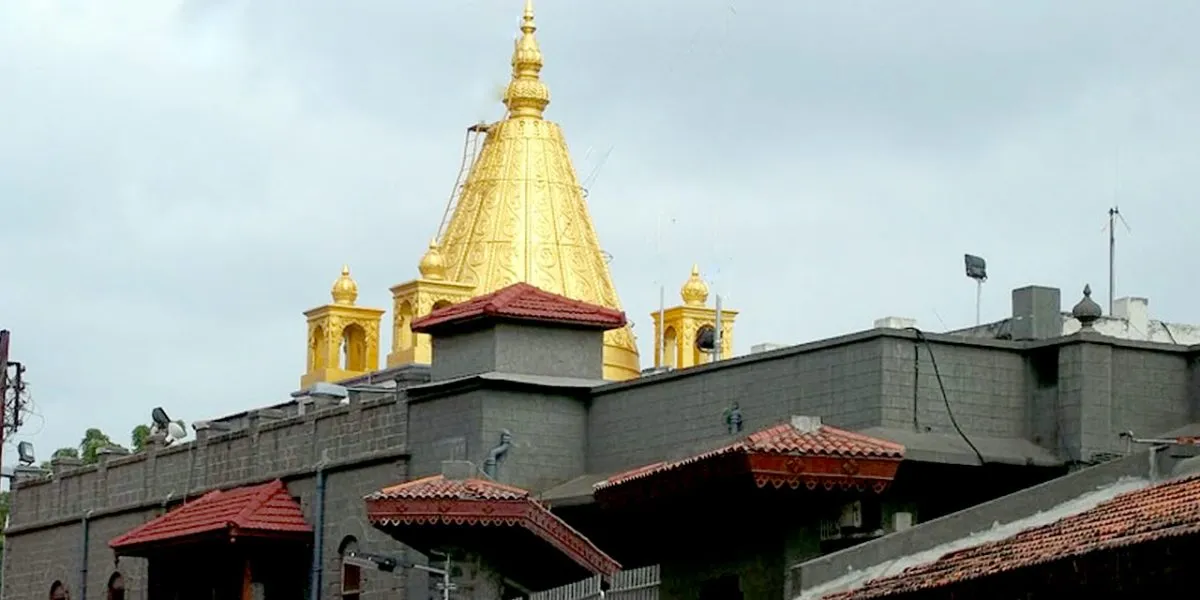 शिरडी साईं बाबा मंदिर - Shirdi, Maharashtra
